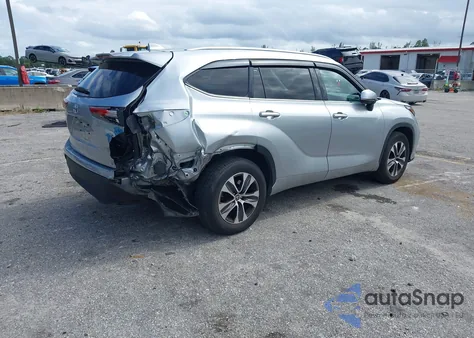 2021 Toyota Highlander Xle из США, поврежденный, VIN 5TDGZRAH8MS039824